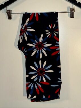 LuLaRoe Black Firework Burst Leggings with Red, Blue & White Accents